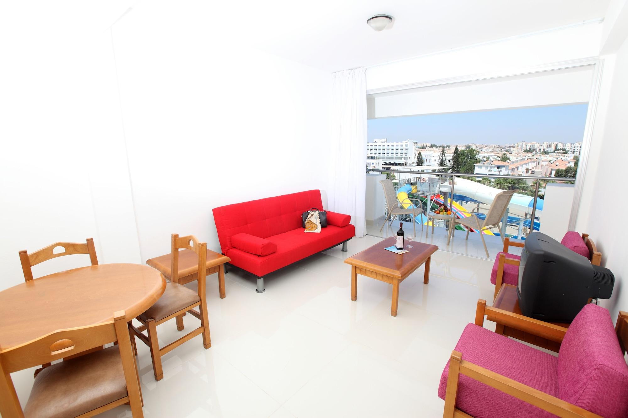 Anastasia Splash Residences โปรทาราส ภายนอก รูปภาพ